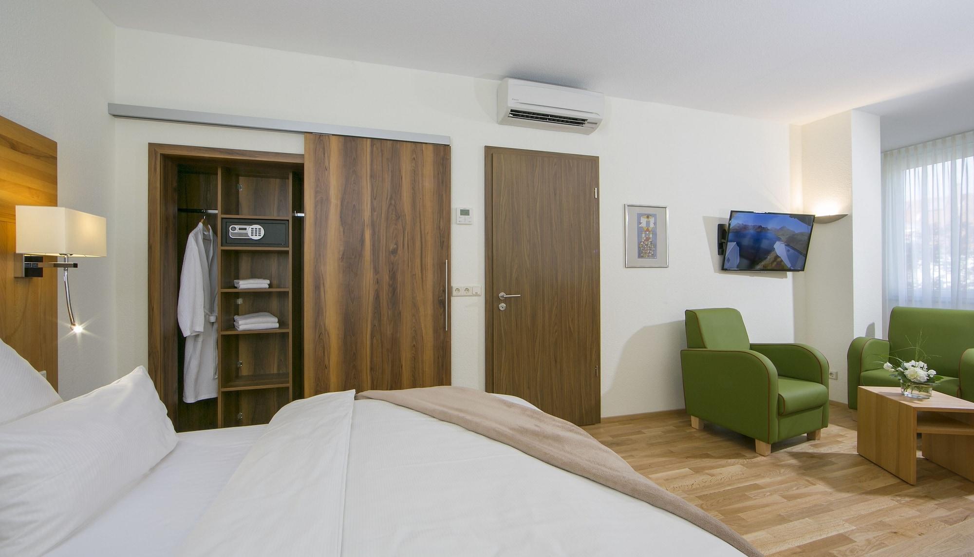 Hotel Loewengarten Speyer Bagian luar foto